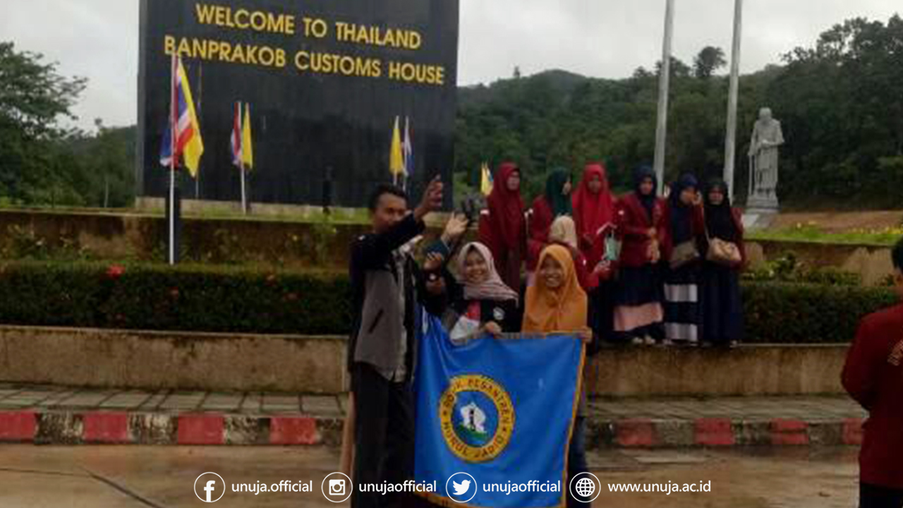 Mahasiswa Universitas Nurul Jadid KKN di Negeri Gajah Putih