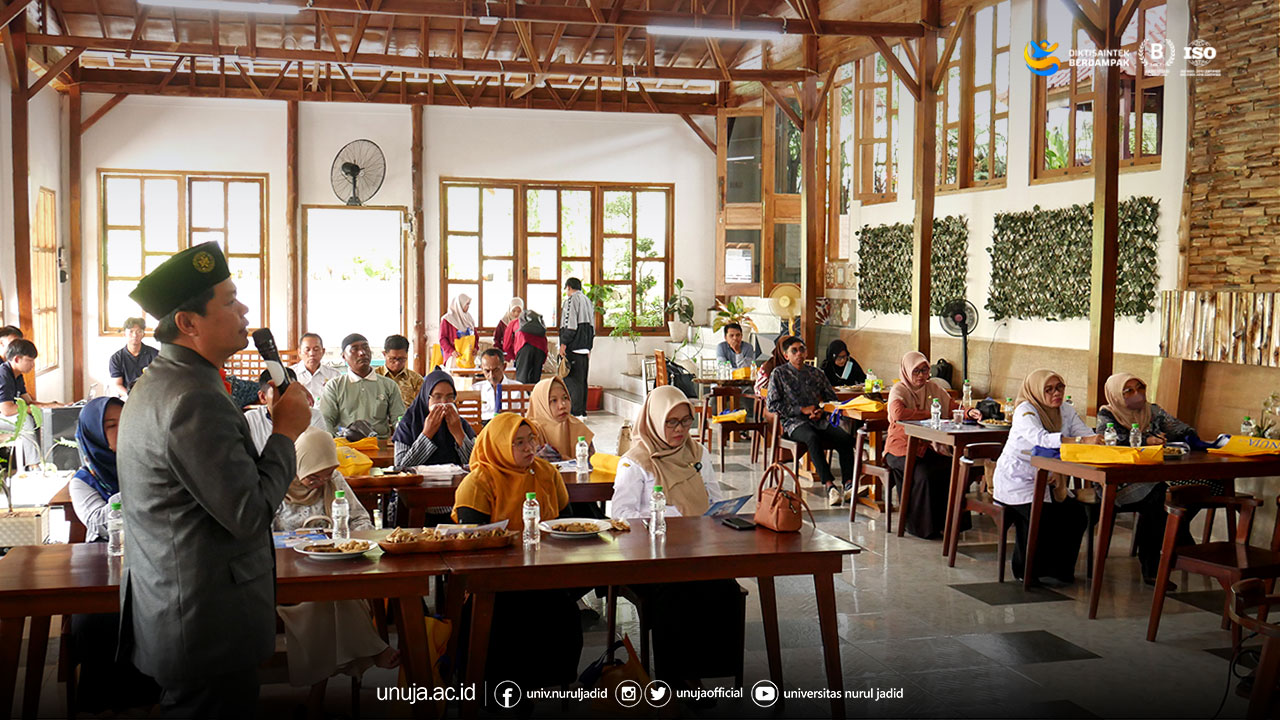 UNUJA Jalin Silaturrahmi Strategis dengan Sekolah Mitra di Situbondo UNUJA Jalin Silaturrahmi Strategis dengan Sekolah Mitra di Situbondo