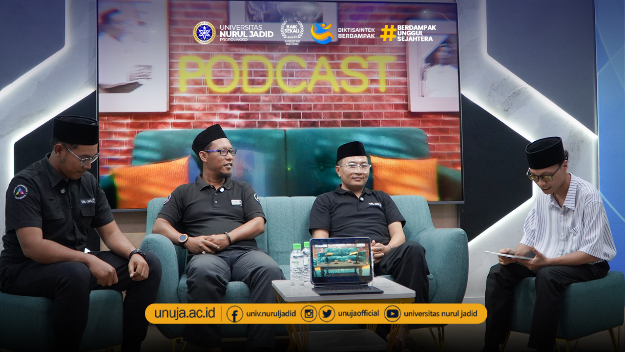 Tim Trans7 Kupas Strategi Meliput Pesantren dalam Podcast KPI UNUJA Tim Trans7 Kupas Strategi Meliput Pesantren dalam Podcast KPI UNUJA