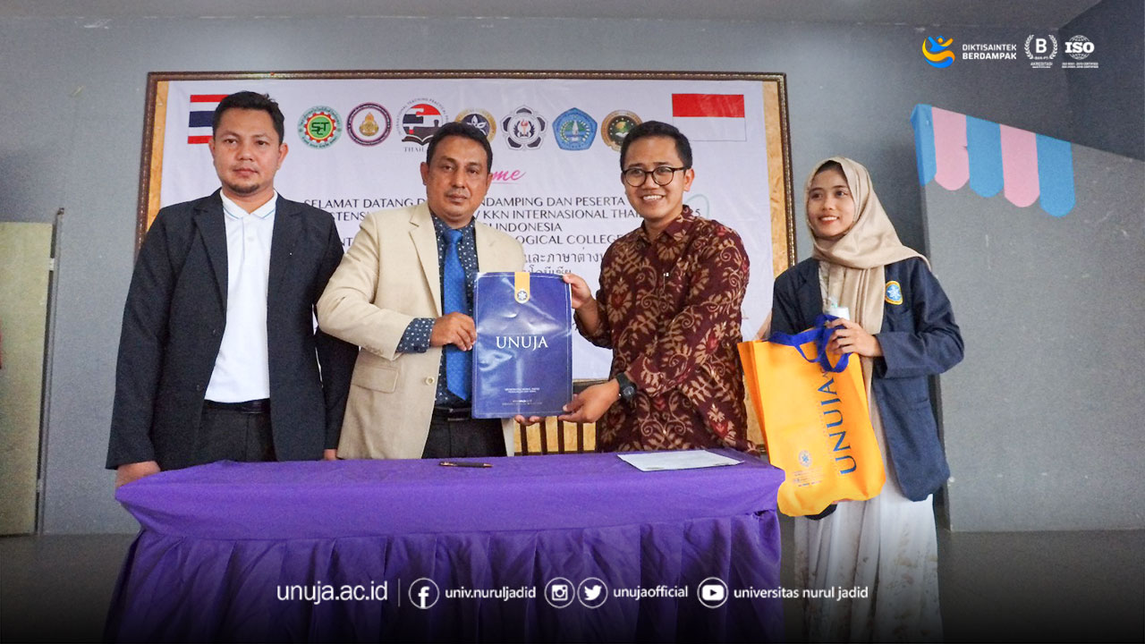 Penyerahan Mahasiswa MBKM dan Penandatanganan MoU UNUJA dengan Santiwit Technological College Thailand