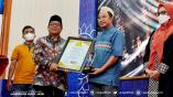 Dinilai Menginspirasi, Rektor UNUJA Terima Anugerah Times Indonesia 2021