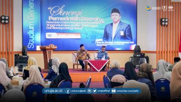 Studium Generale Pascasarjana UNUJA: Pesantren Jadi Kunci Penguatan Pendidikan Tinggi di Jatim